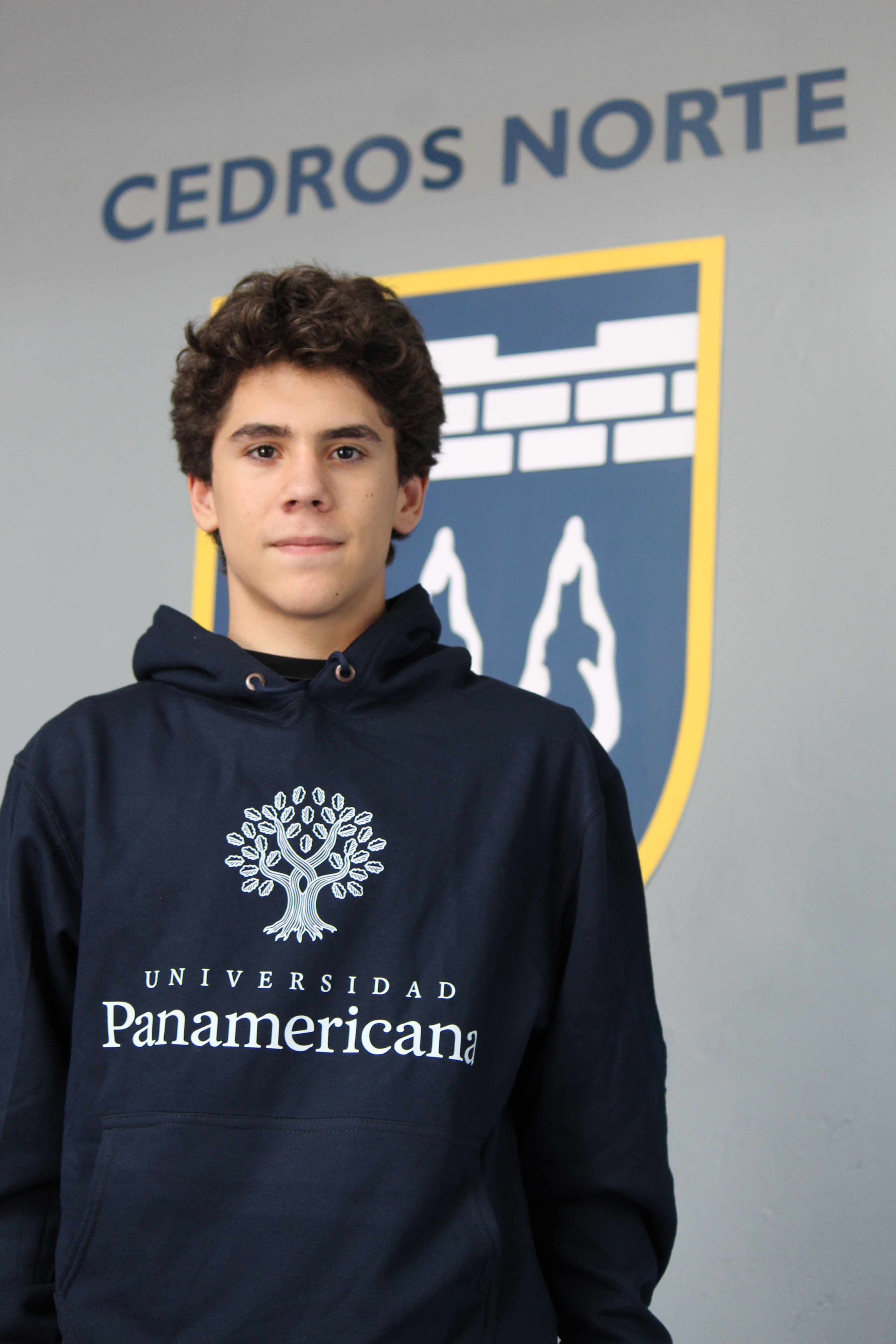 Alumno del High School en Cedros Norte